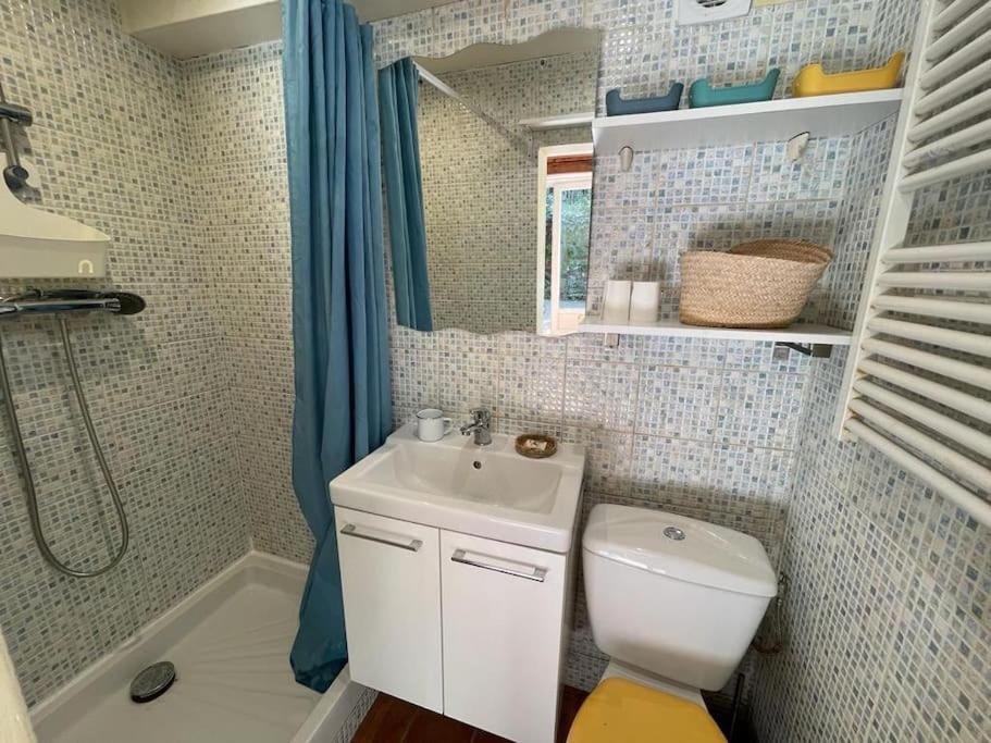 Charmante Maison Dans Jardin, Calme, 55M2- 2Ch, Metro, Tres Proche Paris Vitry-sur-Seine Zewnętrze zdjęcie